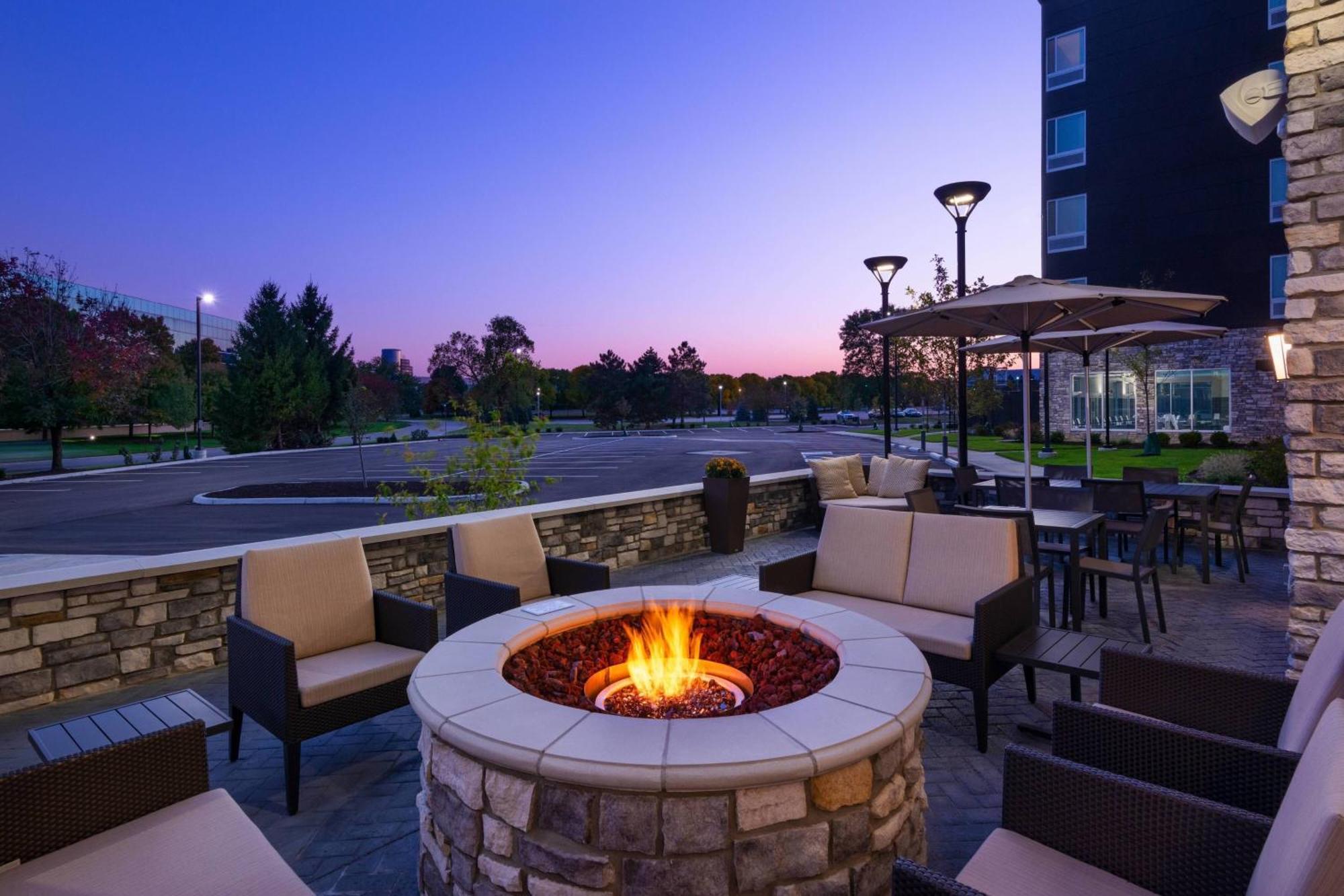 Residence Inn By Marriott Indianapolis Keystone Bagian luar foto